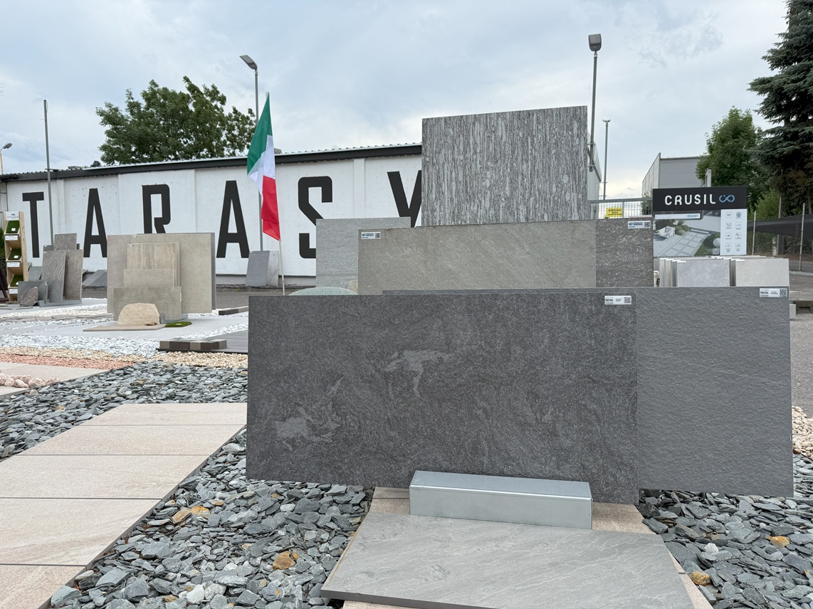 sklep z tarasami poznan płytki i deski na taras.jpg